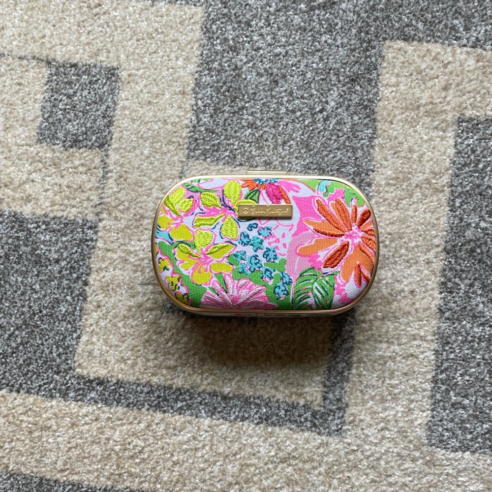Lily Pulitzer For Target Nosey Posey Clutch